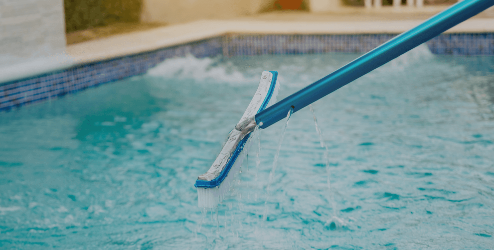 how-to-keep-a-pool-clean