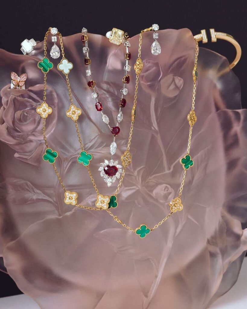 Jewelry Aventura